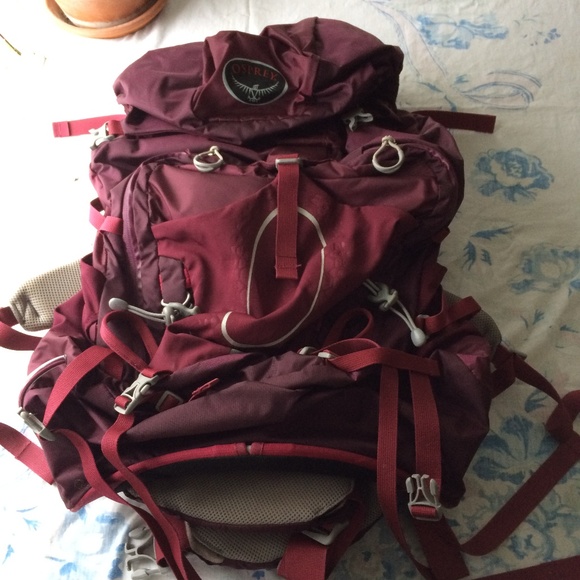 Osprey Handbags - Women's Osprey Aura 50 Hiking Backpack